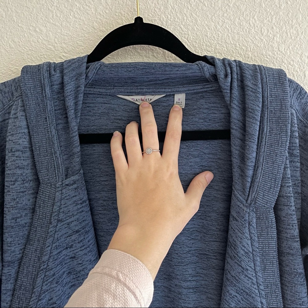 Athleta blissful cardigan wrap - Picture 3 of 6